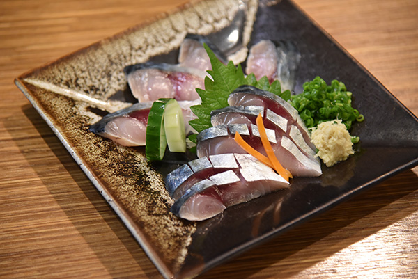 関サバ 関あじ 関マダイ入荷のお知らせ 蕎麦屋で一杯 蕎麦で〆 タイバンコクの蕎麦居酒屋そば九 Sobaq